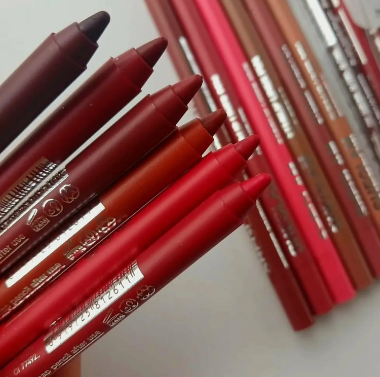 مداد لب شیگلم